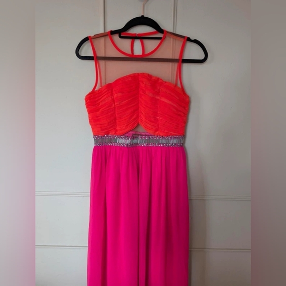 Dresses & Skirts - Vibrant Pink and Orange Sleeveless Dress